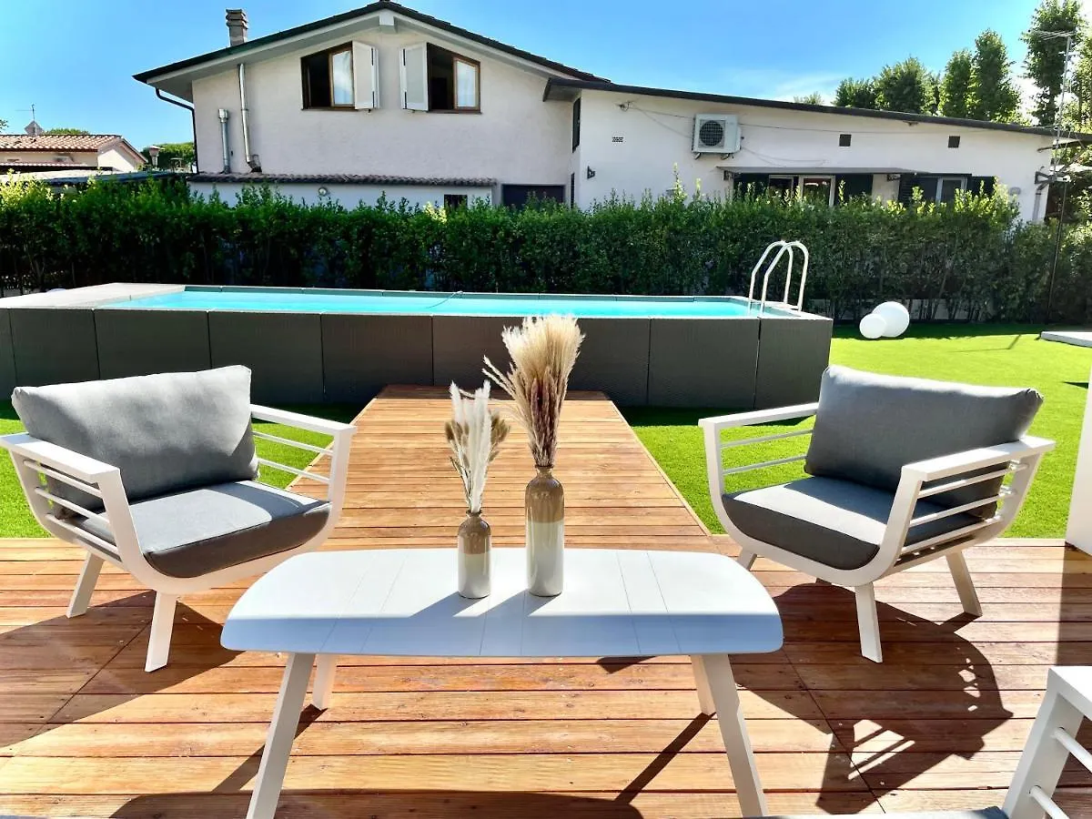 Villa Anastasia Forte dei Marmi Italy